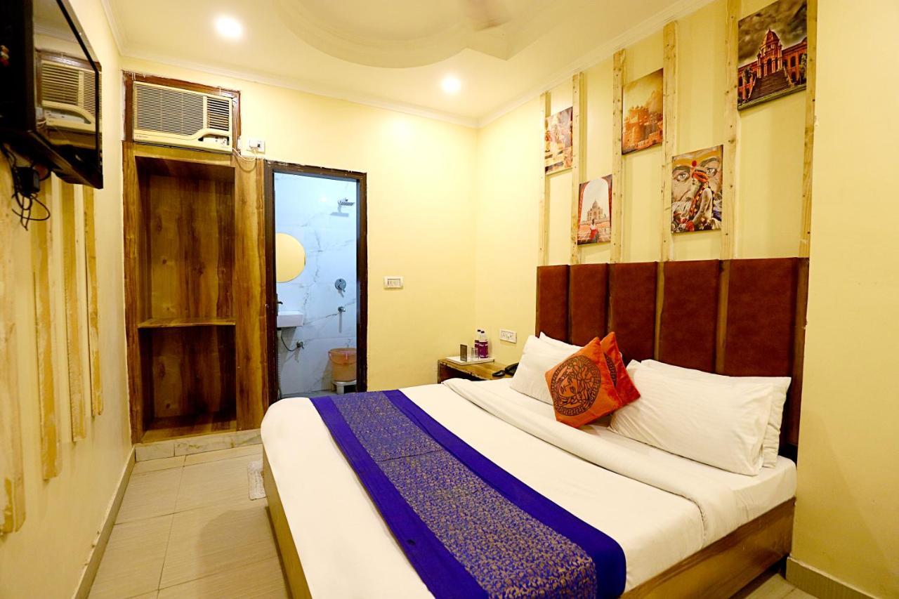 Hotel Nityaa Suites New Delhi Exterior foto