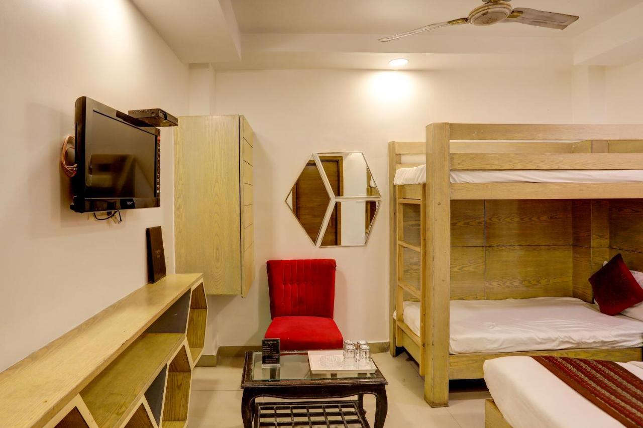 Hotel Nityaa Suites New Delhi Exterior foto