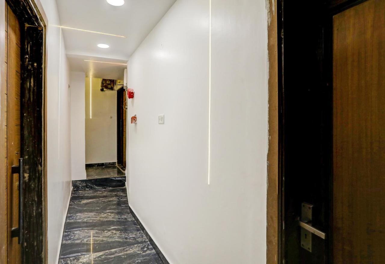 Hotel Nityaa Suites New Delhi Exterior foto
