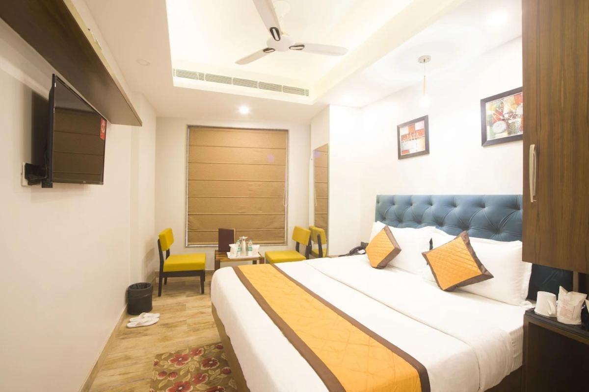 Hotel Nityaa Suites New Delhi Exterior foto