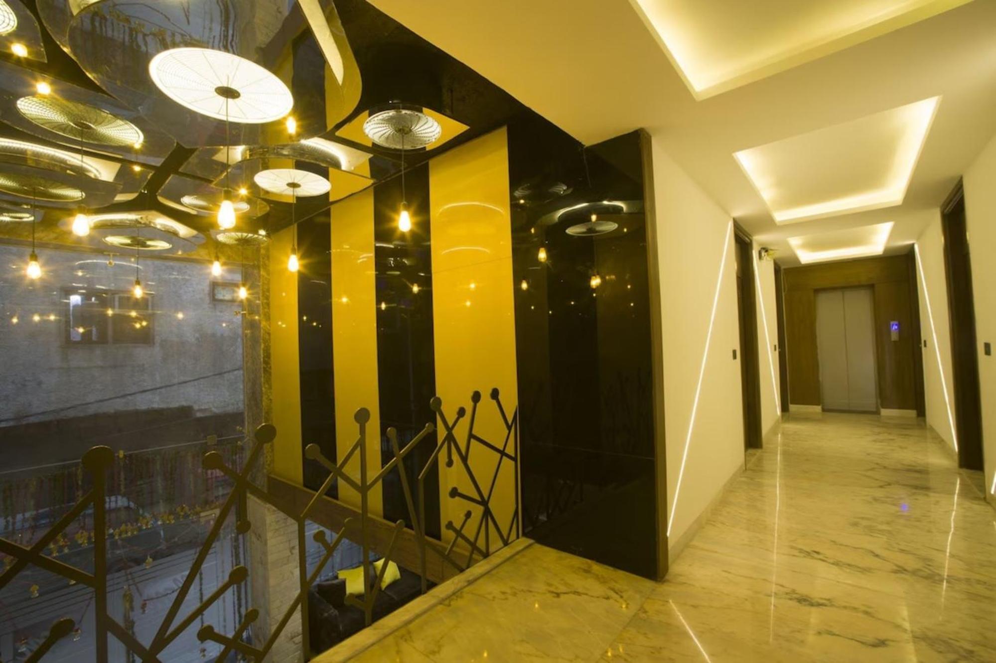 Hotel Nityaa Suites New Delhi Exterior foto